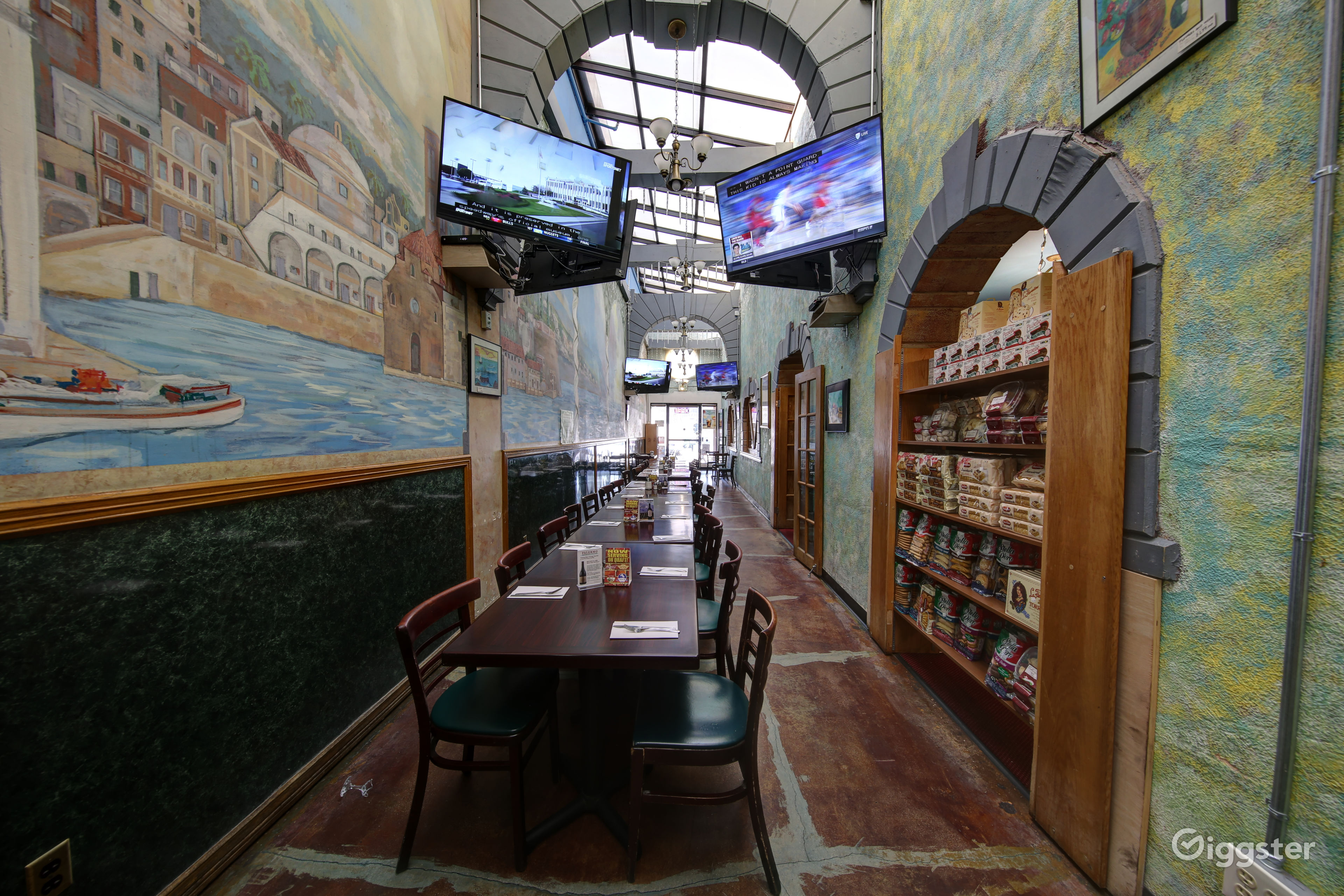 Authentic Italian Restaurant Rent this location on Giggster