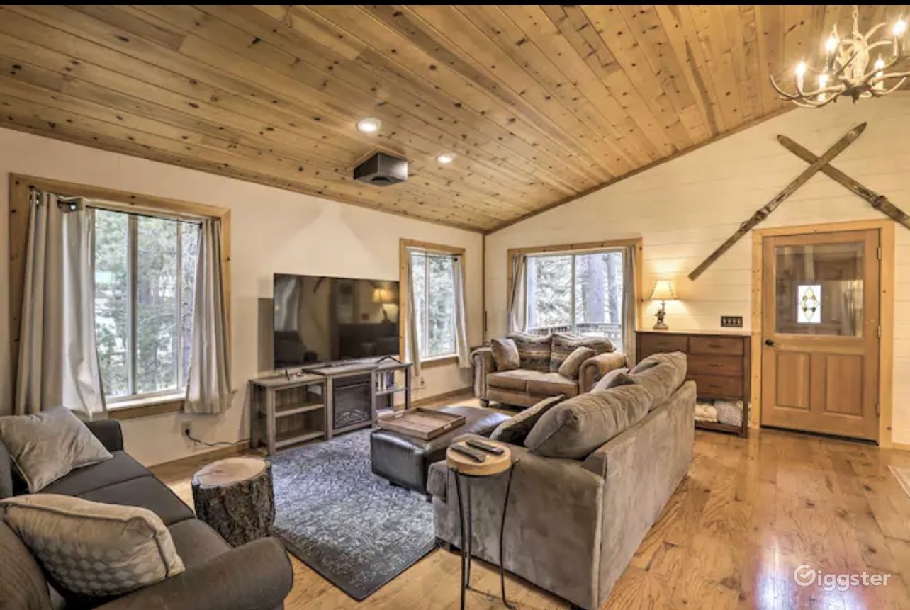 Lake Tahoe area ski cabin Tahoe Donner Rent this location on Giggster
