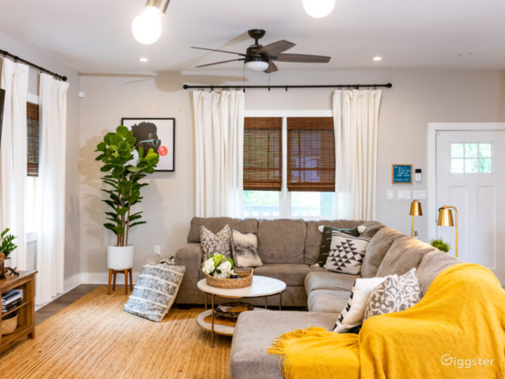Elevated Comfort with Spacious Floorplan  Photo 3