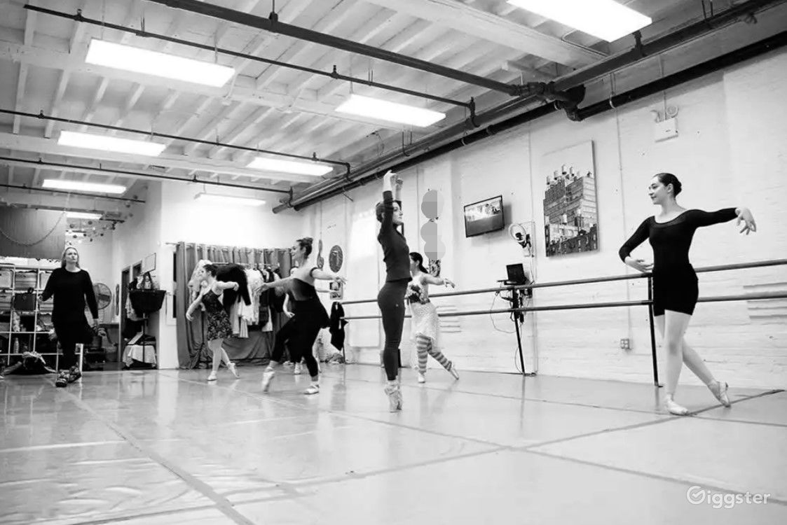 Airy and Bright Dance Studio in Union City, NJ Rent this location on