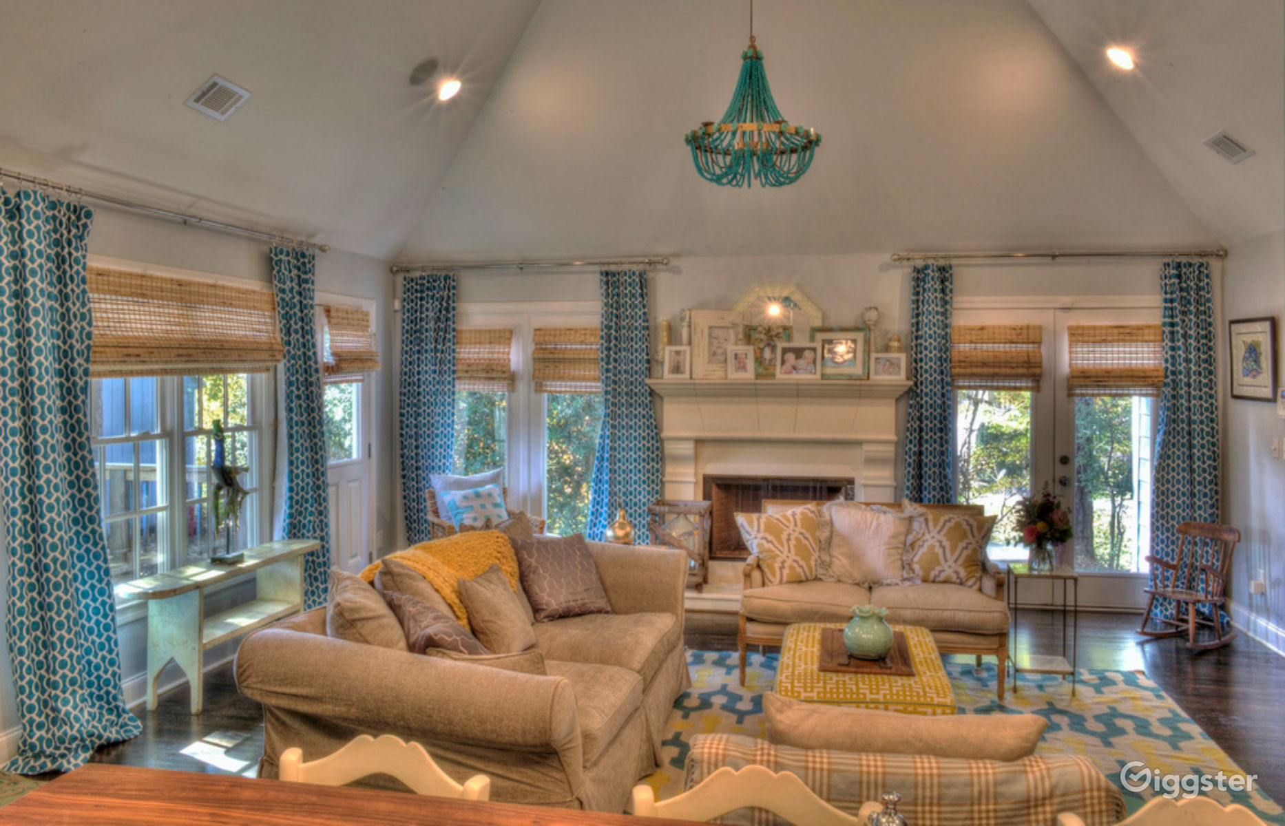 Candler Park Cottage/Bungalow Rent this location on Giggster