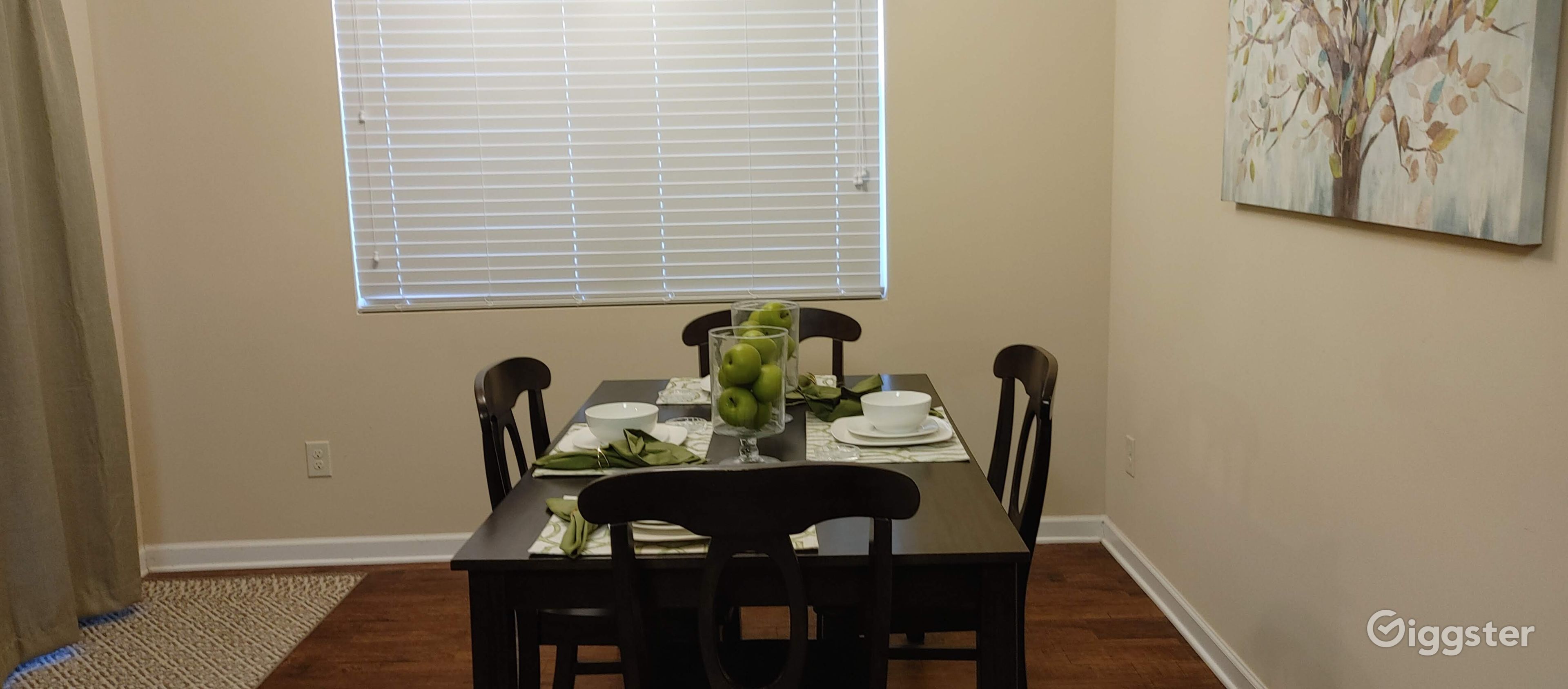 Crystal Manor Rent this location on Giggster