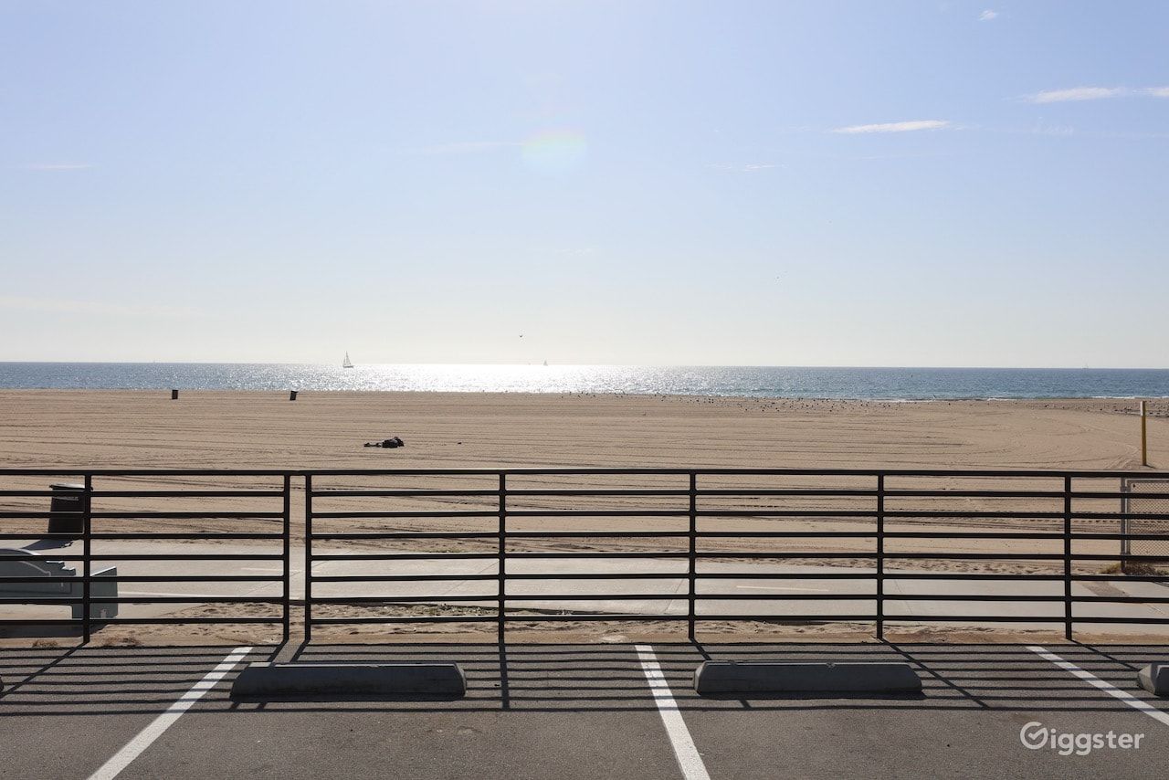 Will Rogers State Beach | Lifeguard Towers 17-18 Photo 98