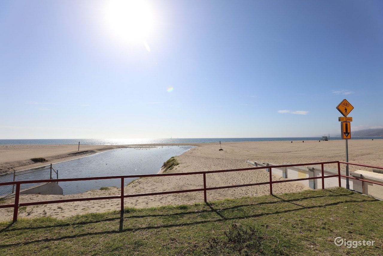 Will Rogers State Beach | Lifeguard Towers 17-18 Photo 60