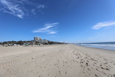 Will Rogers State Beach | Lifeguard Towers 17-18 Photo 45
