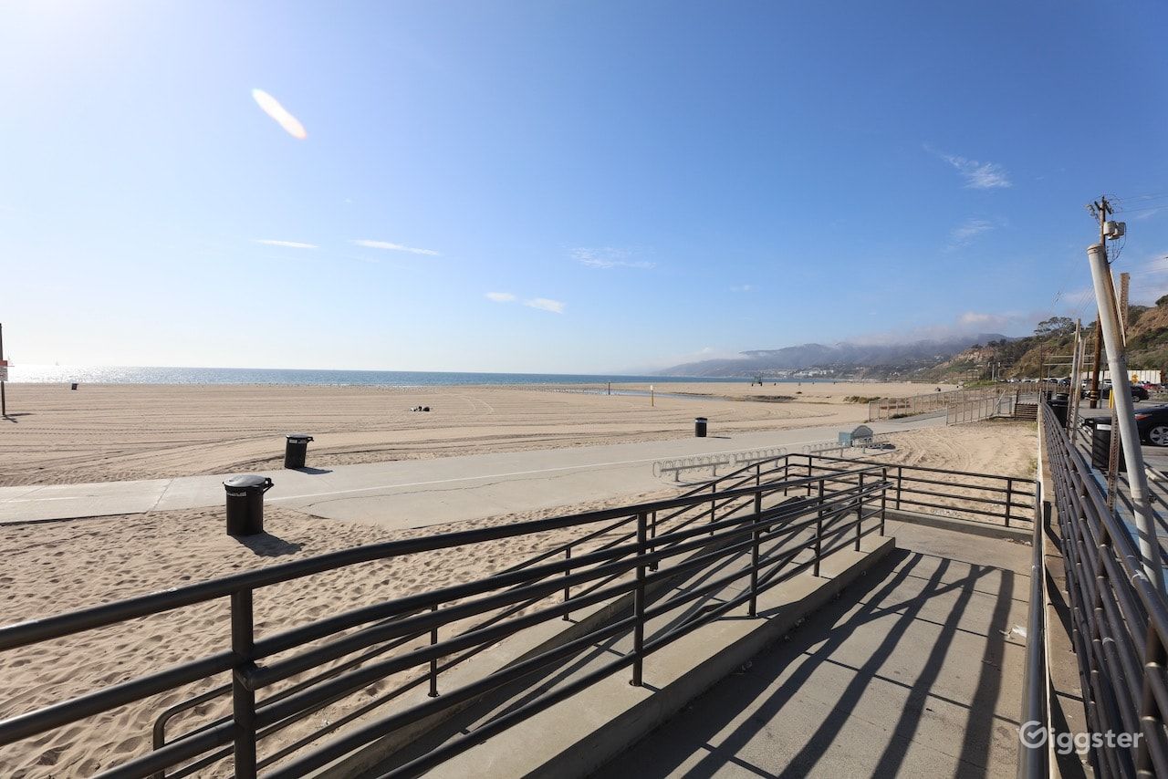 Will Rogers State Beach | Lifeguard Towers 17-18 Photo 82