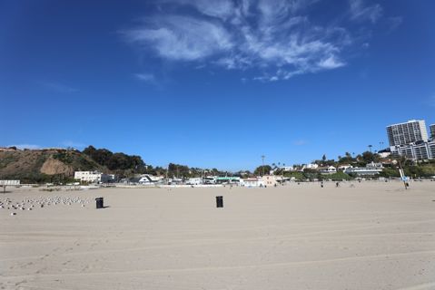 Will Rogers State Beach | Lifeguard Towers 17-18 Photo 25