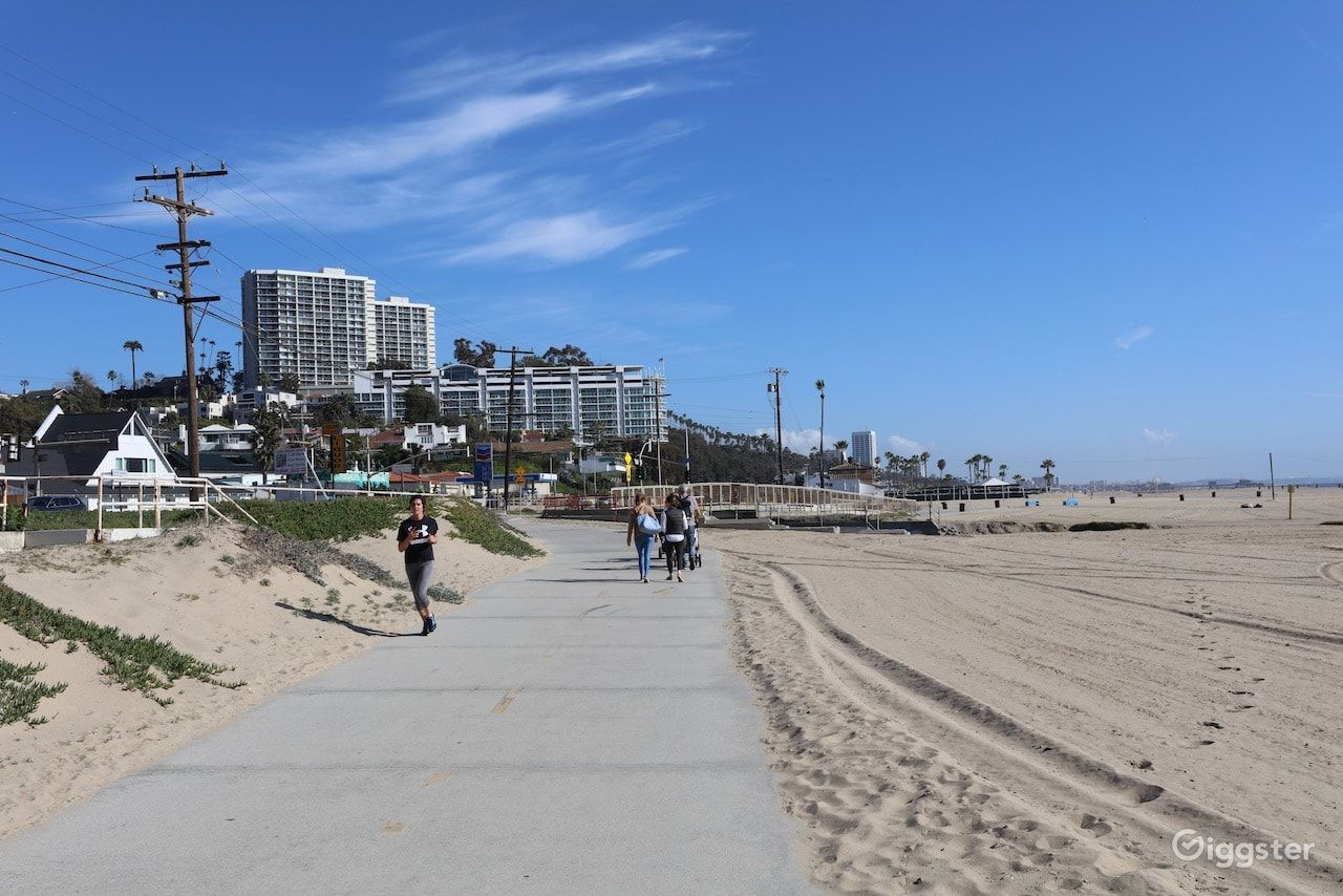 Will Rogers State Beach | Lifeguard Towers 17-18 Photo 58