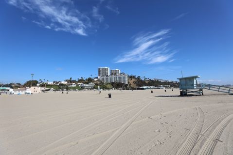 Will Rogers State Beach | Lifeguard Towers 17-18 Photo 24