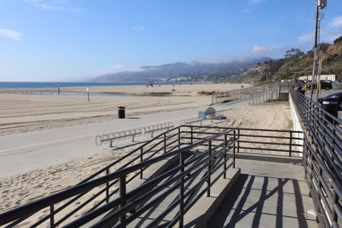 Will Rogers State Beach | Lifeguard Towers 17-18 Photo 83