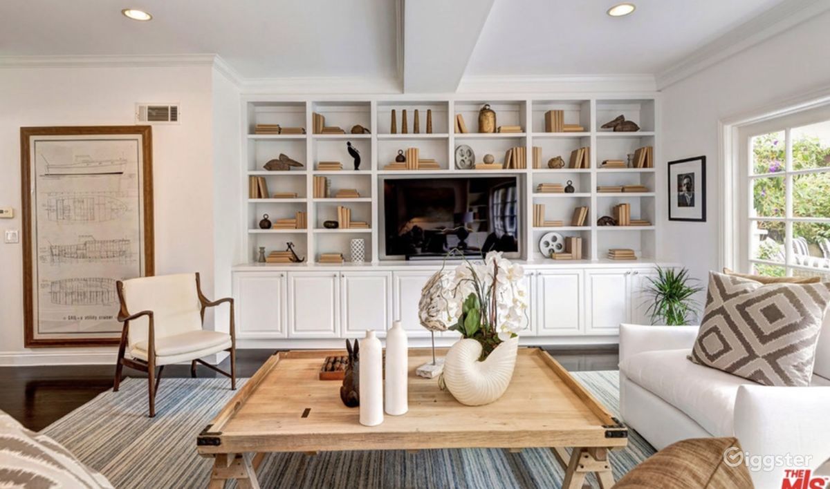 Perfect Cape Cod Americana in Cheviot Hills Rent this location on