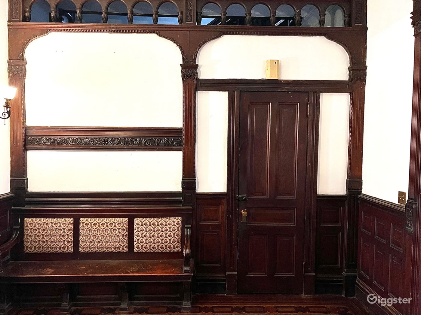 Elegantly preserved, traditional Harlem Townhouse! Rent this location on Giggster