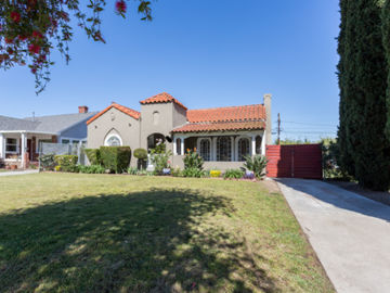 1925 Spanish Charmer