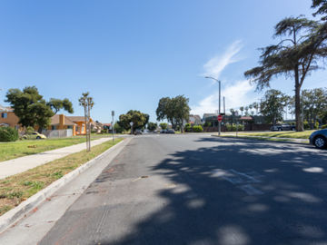 1925 Spanish Charmer