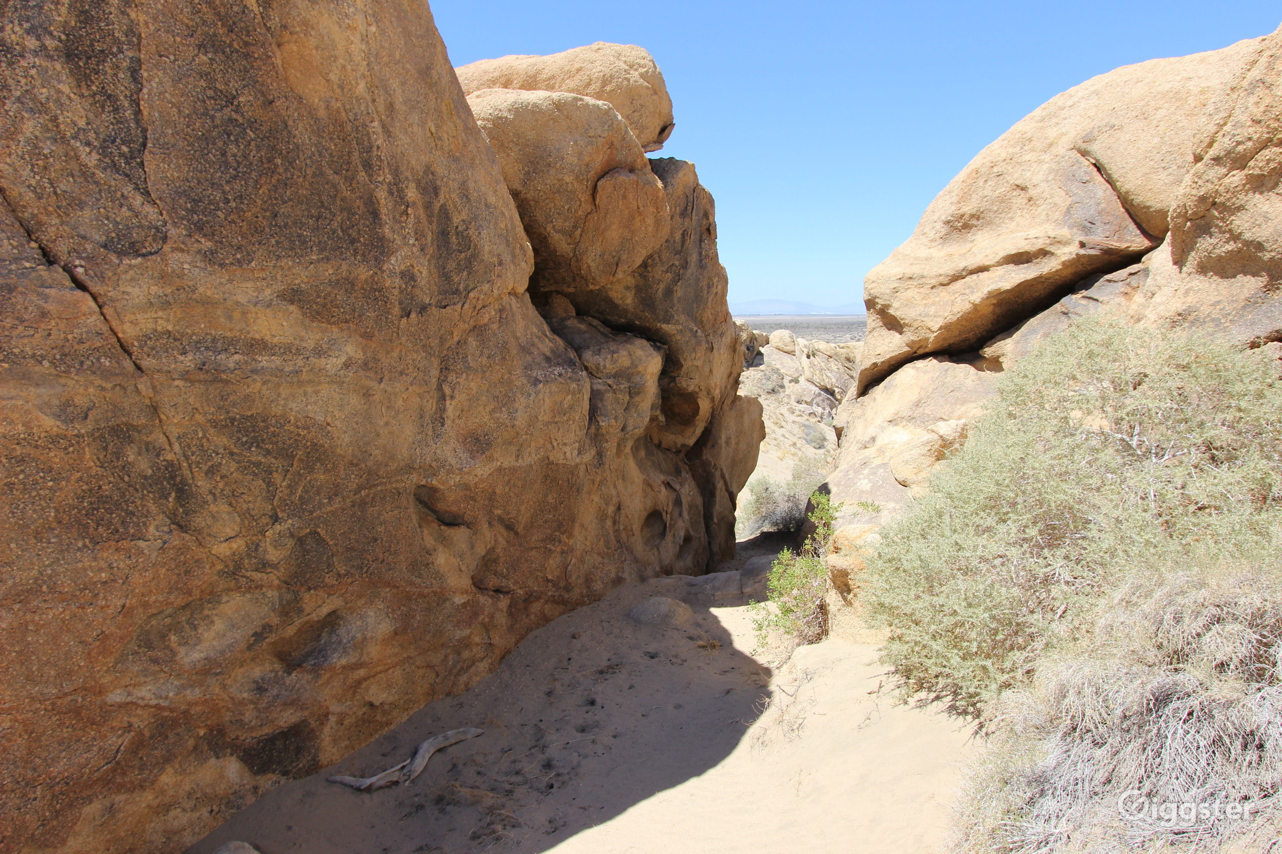 Sandstone Rent this location on Giggster