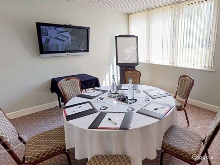 The Whitacre Room in Sutton Coldfield Rent this location on Giggster