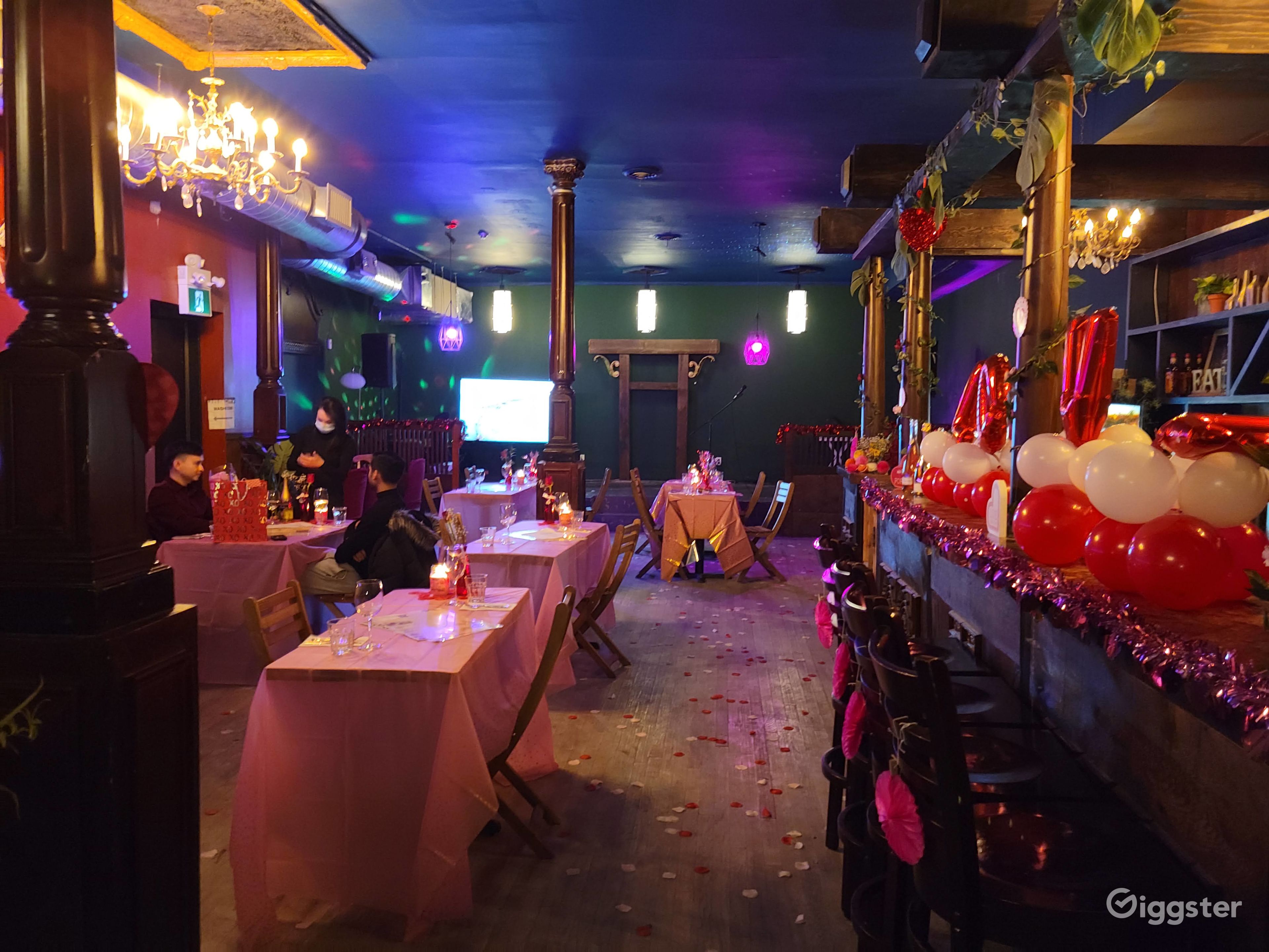 Moonlight Lounge Rent this location on Giggster