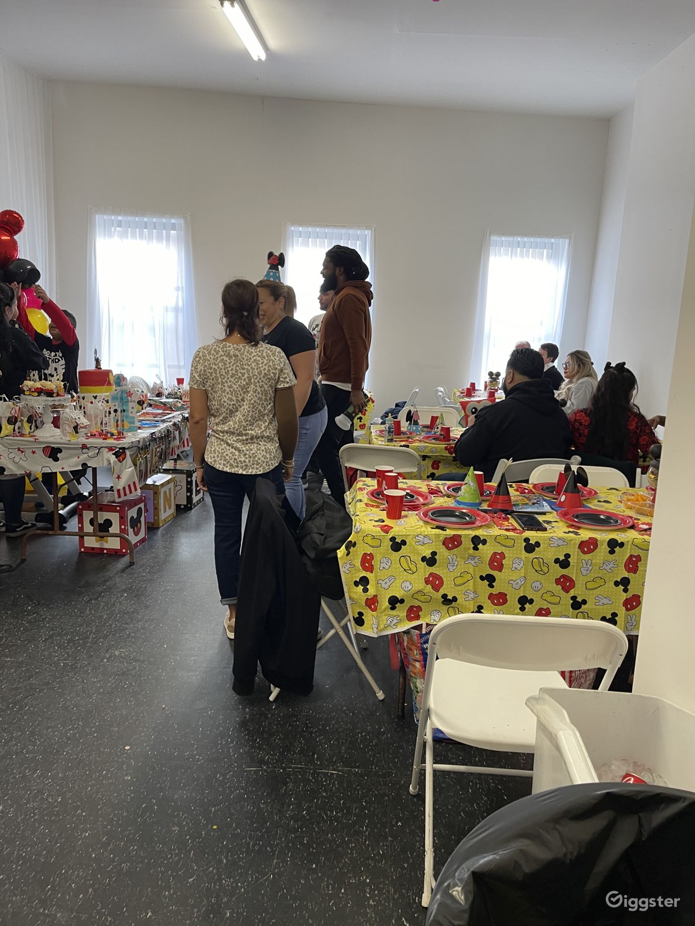 Big Party Hall for 50 People | Rent this location on Giggster