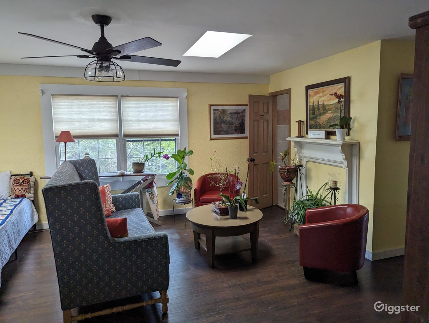 2 houses and a beautiful property! Rent this location on Giggster