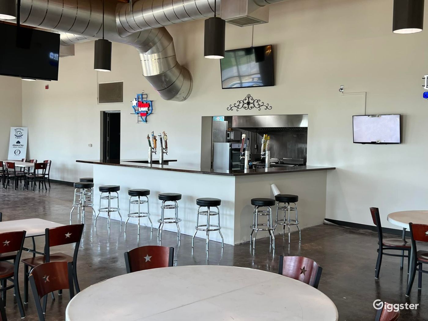 Club House Grill in Mission del Lago Rent this location on Giggster