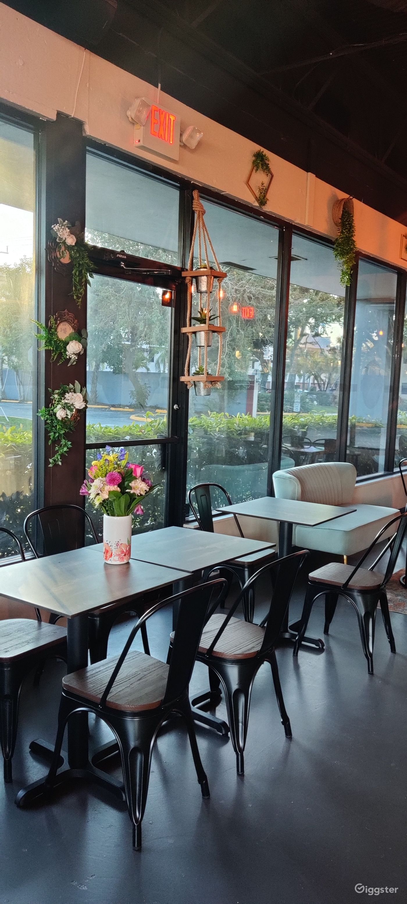 Coffee and in Oakland Park Rent this location on Giggster