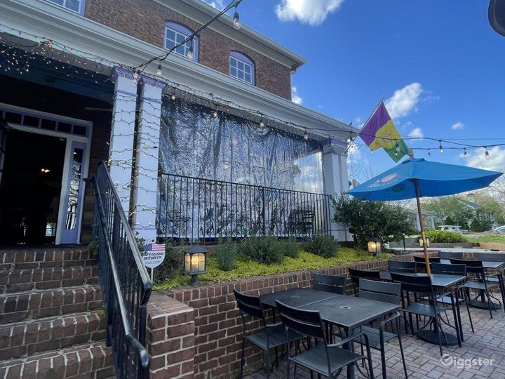 Authentic Bar & Restaurant in Roswell Rent this location on Giggster