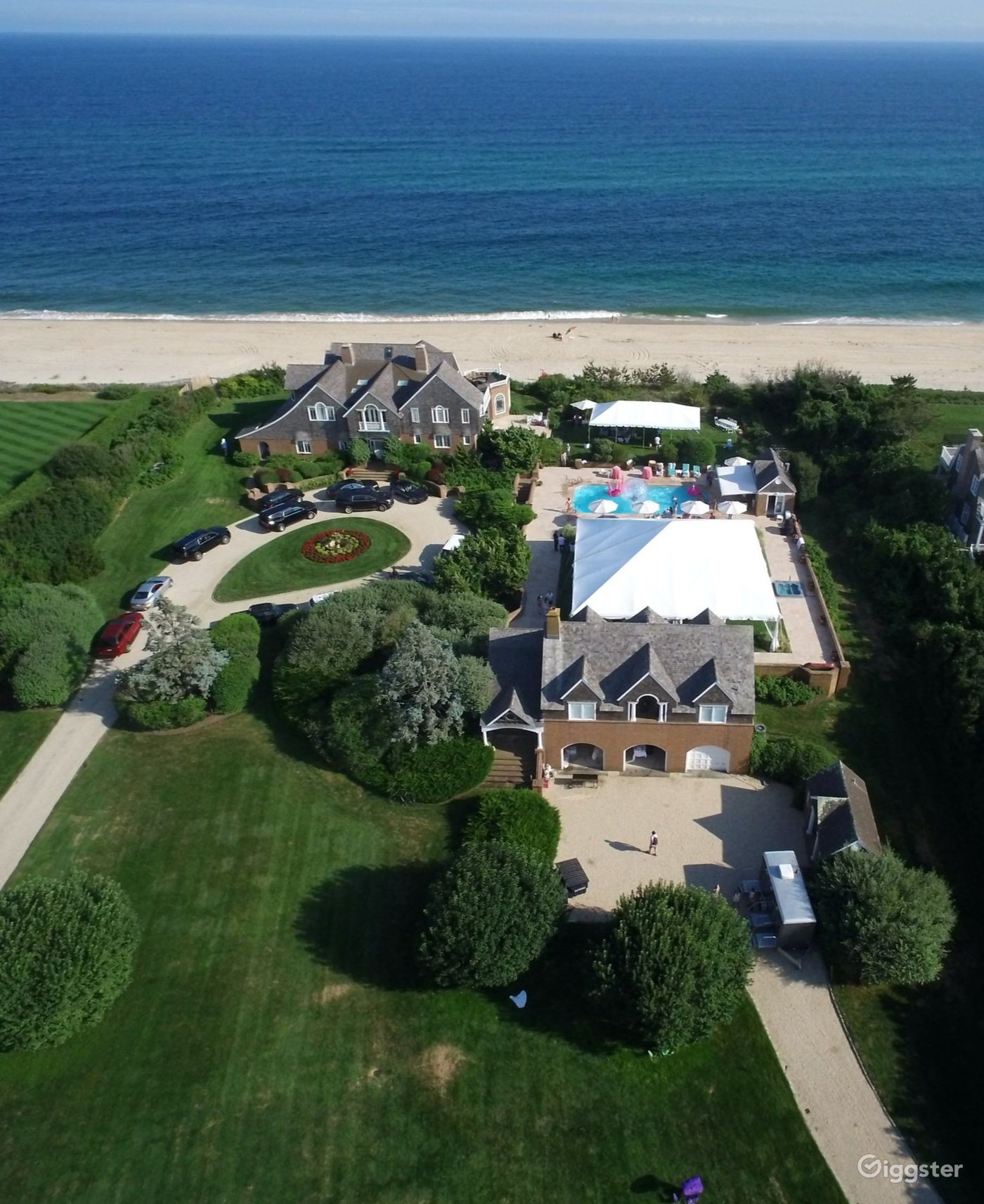 Lily Pond Lane Beachfront Estate in East Hampton | Rent this location ...