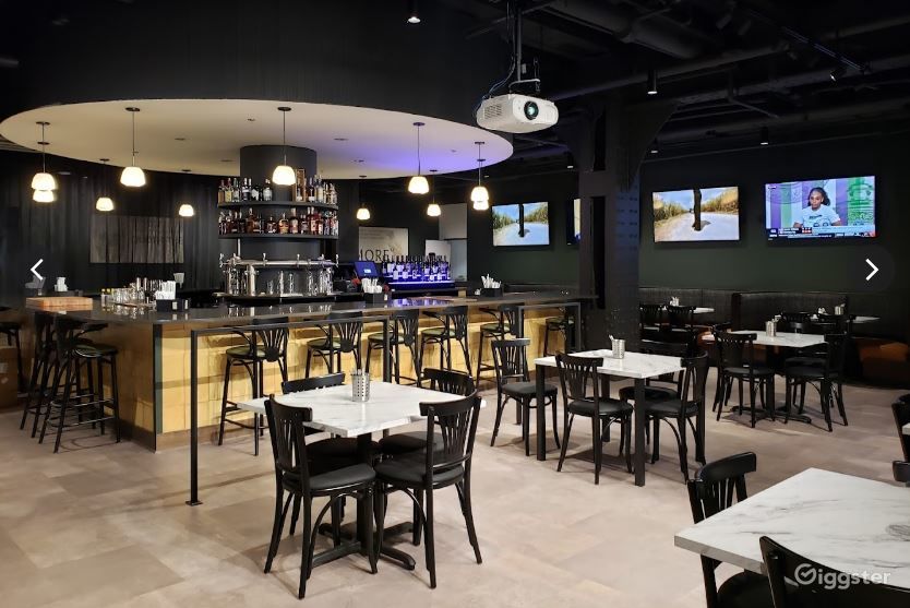 Bar & Lounge in Indianapolis Rent this location on Giggster