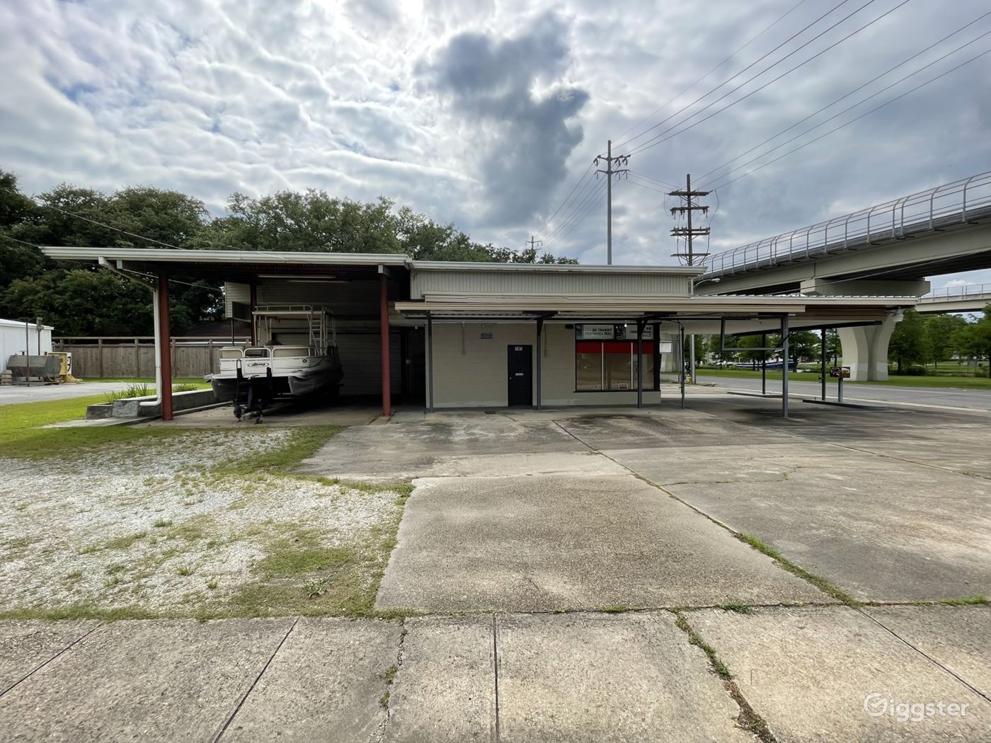 Closed Gas Station Rent this location on Giggster