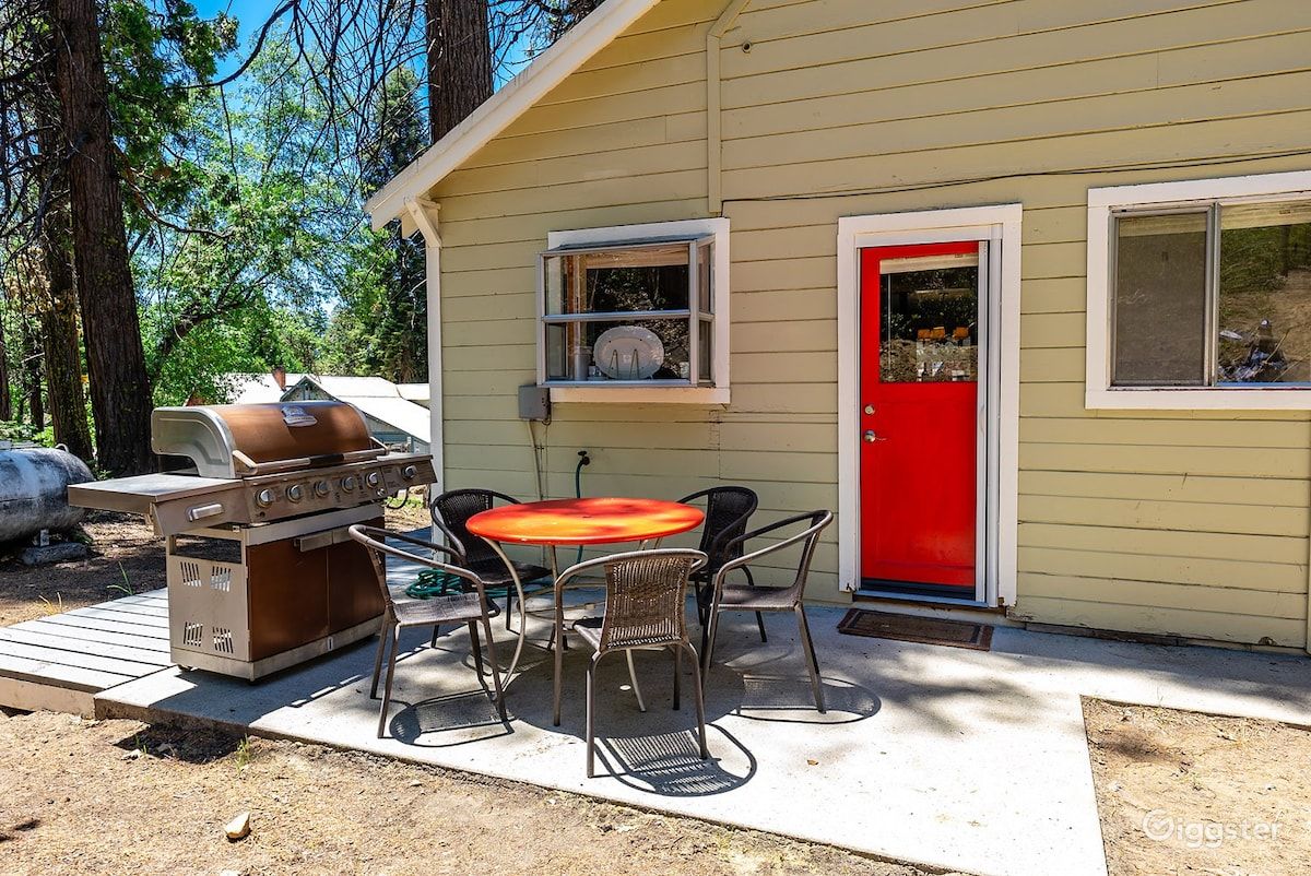 Charming Rustic Tollhouse Cabin House Rent this location on Giggster