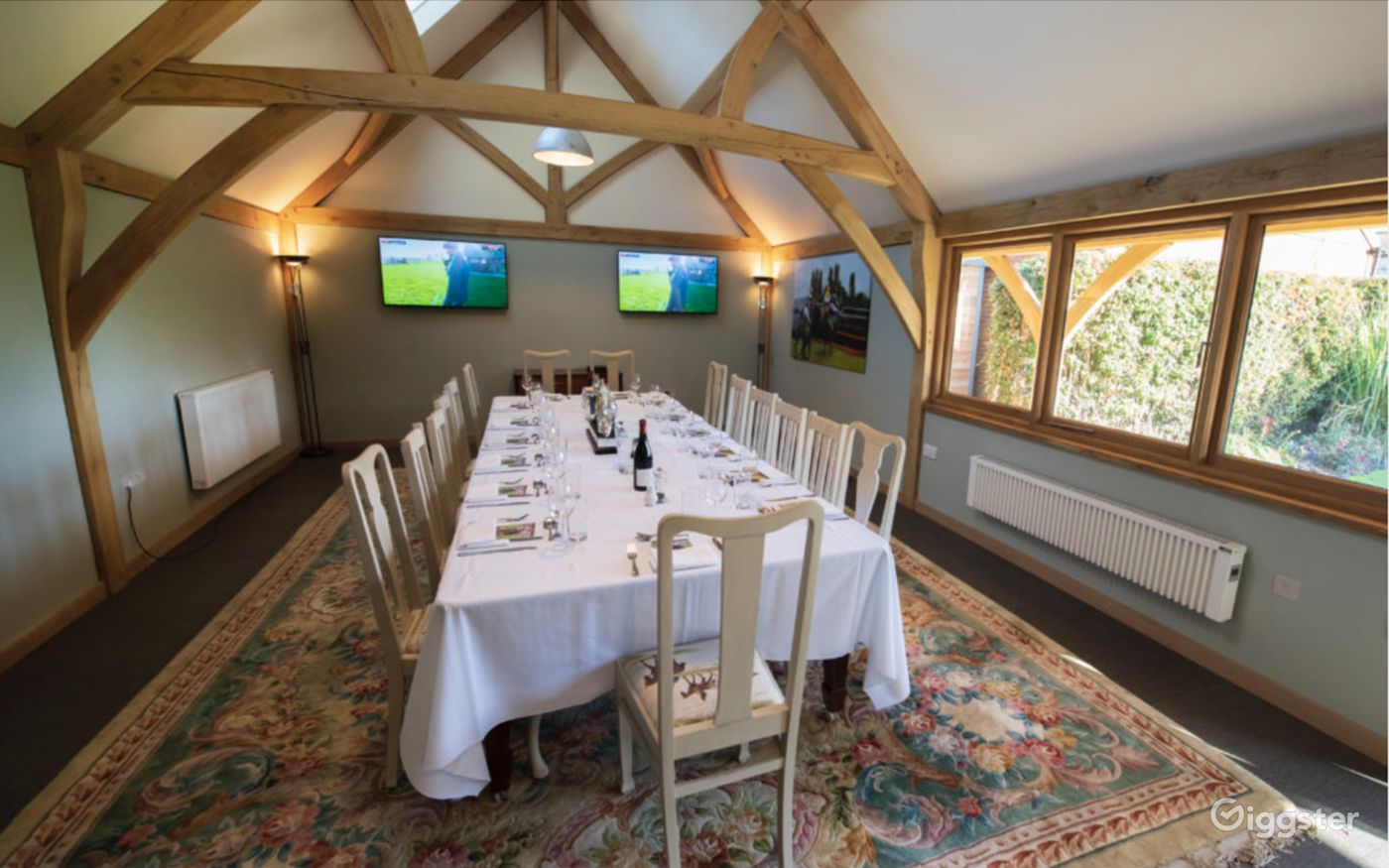 Private Pavilion in Fakenham Rent this location on Giggster