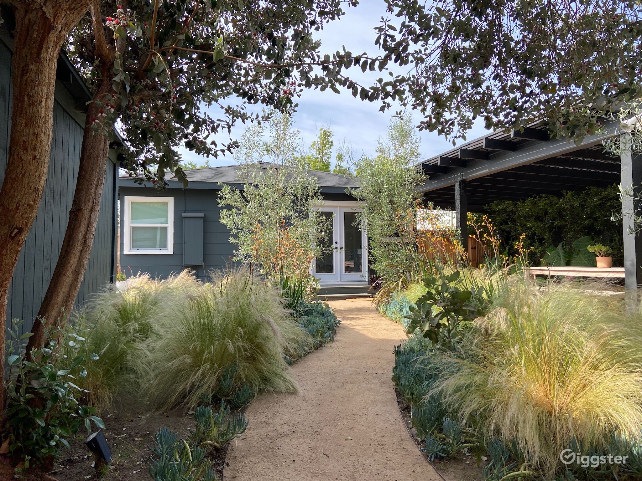 Contemporary Atwater bungalow w/ outdoor sanctuary Rent this location