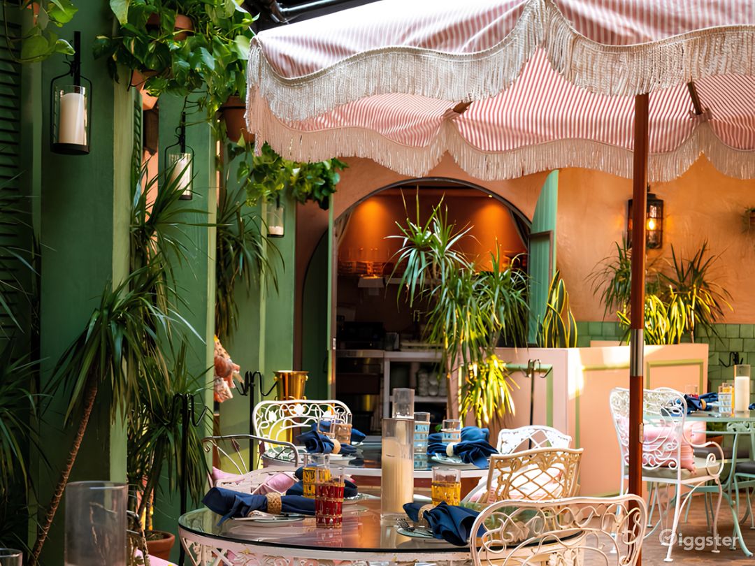  The Hideaway  