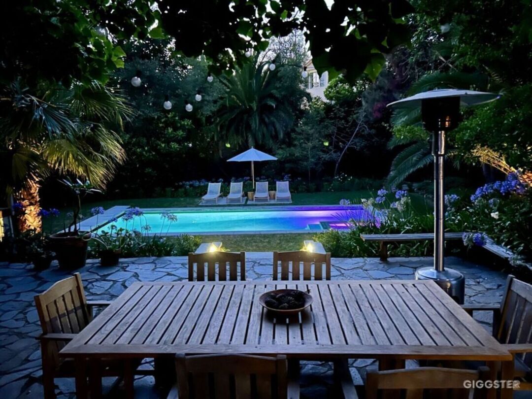  Palisades Pool Park-like Setting 
