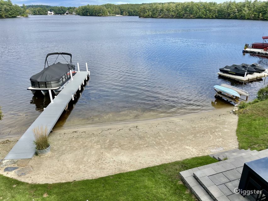 Lake front home, LAKE SHIRLEY, Lunenburg MA Rent this location on