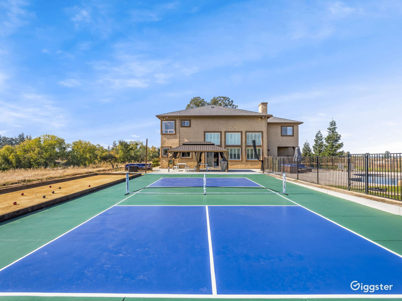 Brand New Official Size Pickleball Court in Lodi, CA Rent this location on Giggster