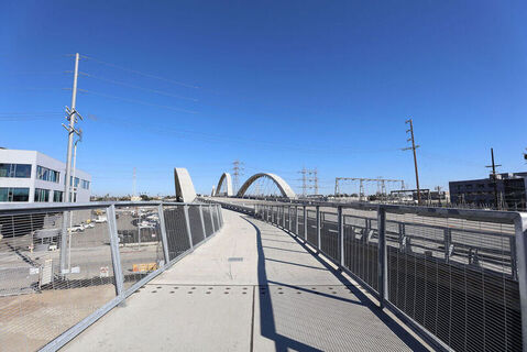 6th St Bridge Photo 101