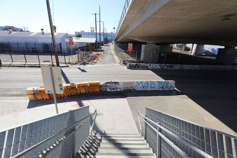 6th St Bridge Photo 90
