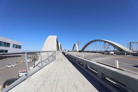 6th St Bridge Photo 98
