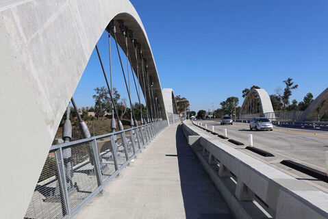6th St Bridge Photo 119