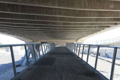 6th St Bridge Photo 40
