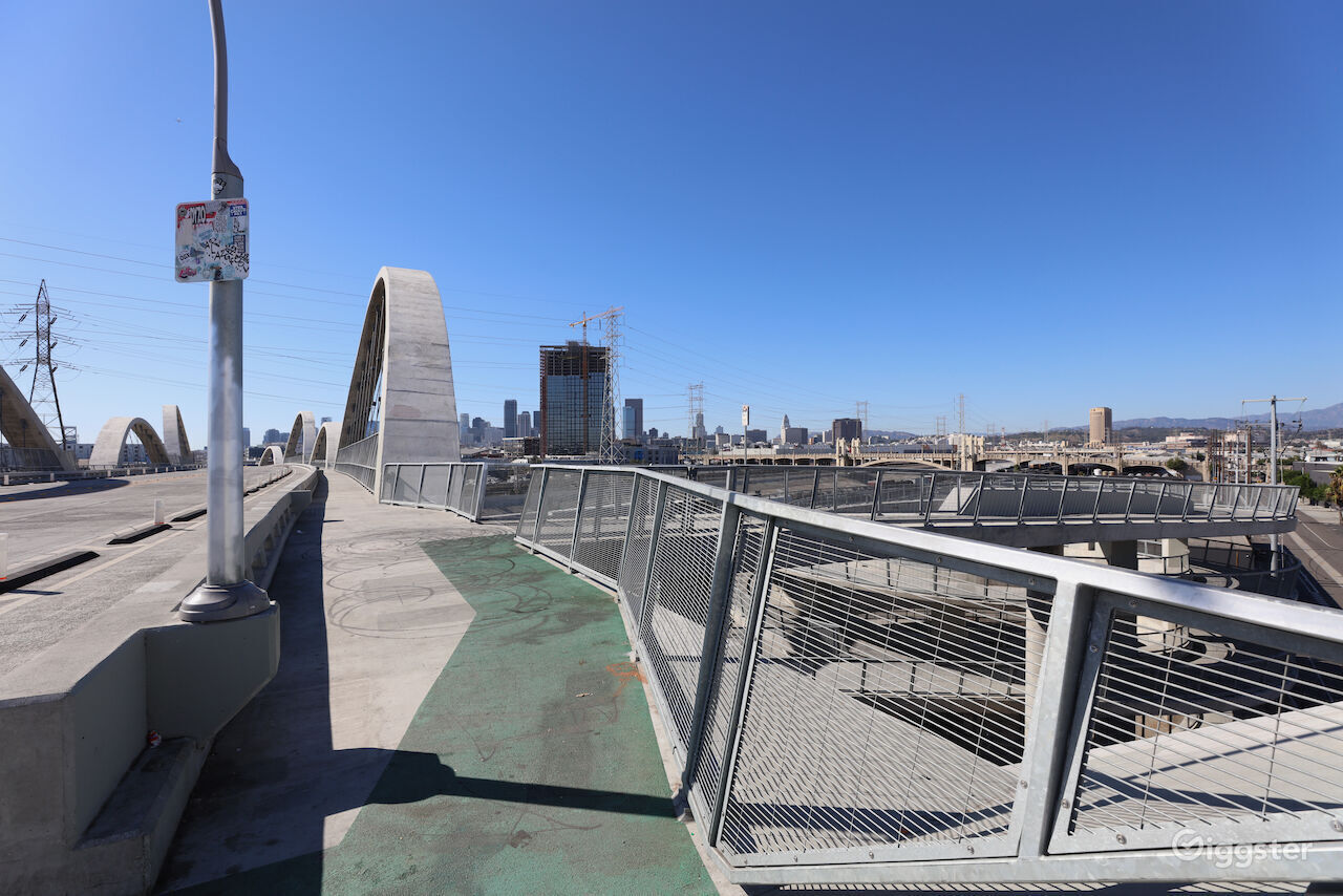 6th St Bridge Photo 140