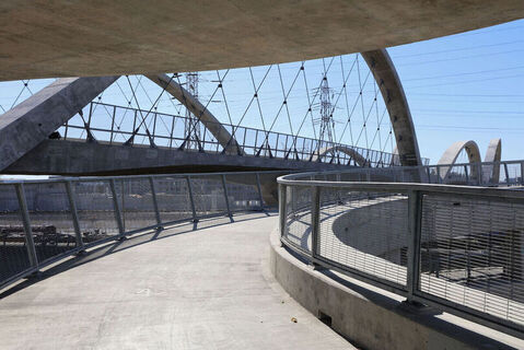 6th St Bridge Photo 25