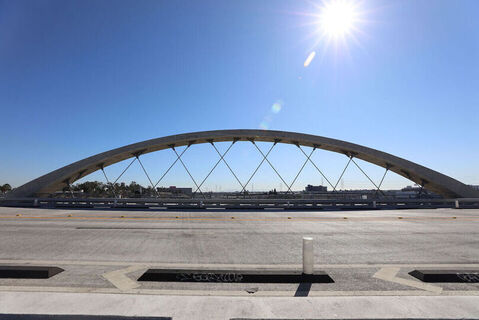 6th St Bridge Photo 123