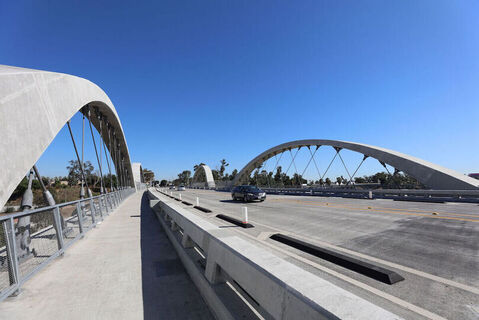 6th St Bridge Photo 118