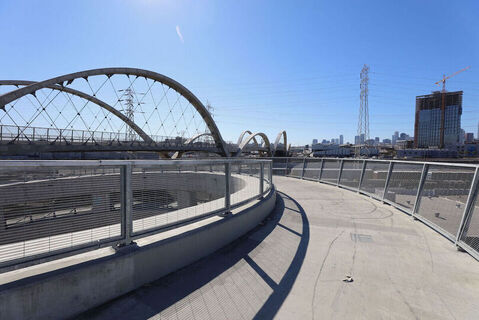 6th St Bridge Photo 14