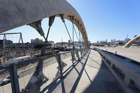 6th St Bridge Photo 80