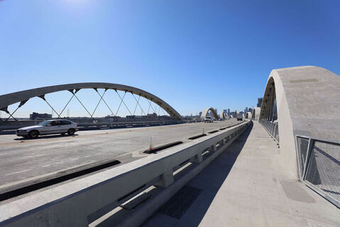 6th St Bridge Photo 120