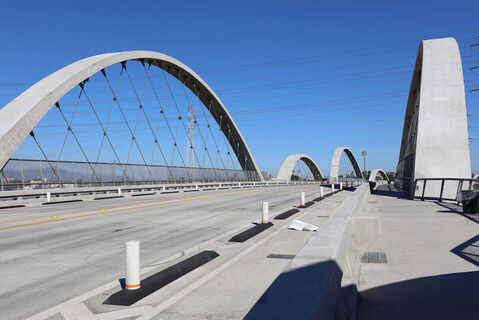 6th St Bridge Photo 82