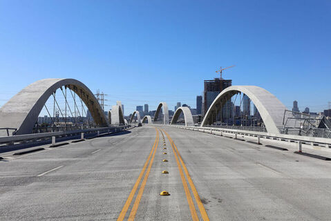 6th St Bridge Photo 126